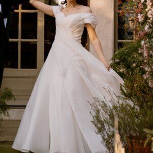 USED WEDDING DRESS - Cinderella Style